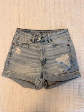 American Eagle Distressed High Rise Denim Shorts Size 2